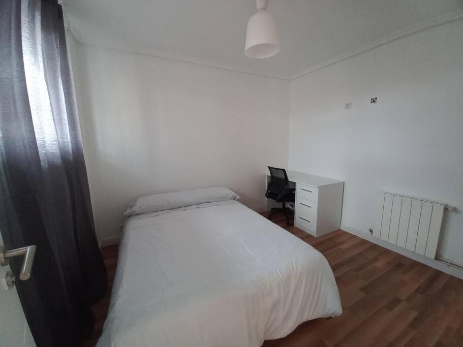 Apartamento En Santander Soleado Y Con Terraza. 外观 照片